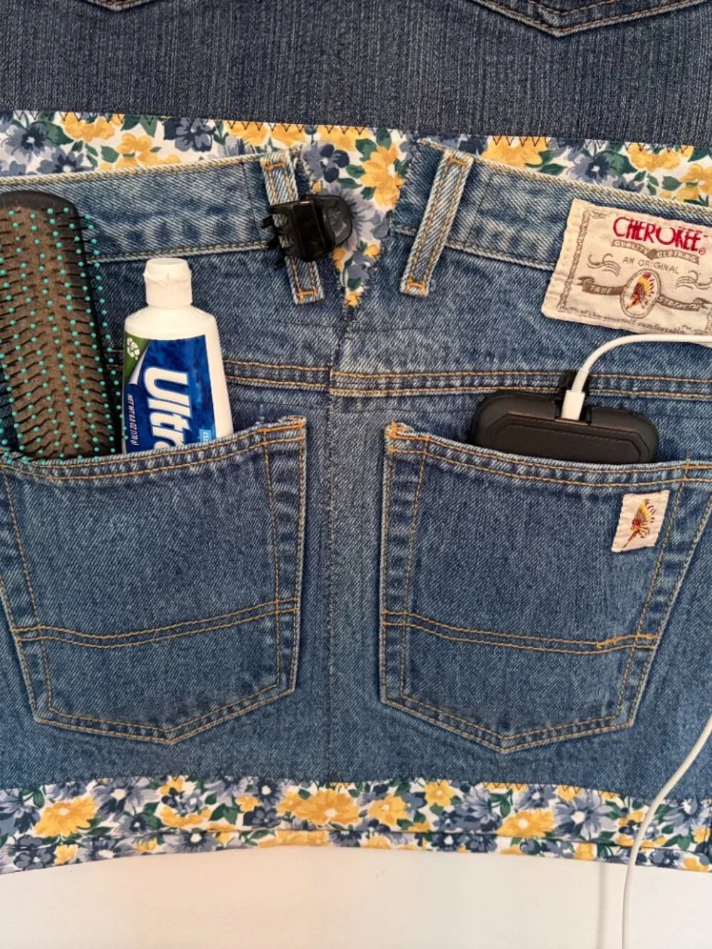 Denim quilt wall organizer with 4 pockets & 6 belt loops